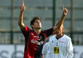 Huntelaar Pergi, Milan Dekati Nene