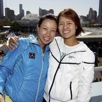 Bunga Emas Mekar di Melbourne