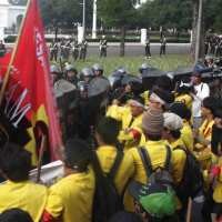 Pemukul Polisi di Istana Bernama Alkind & Tatang
