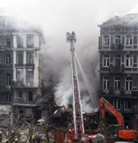 Apartemen Roboh di Belgia, 2 Orang Masih Tertimbun 