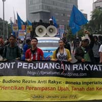 Demo Pertama di HI Minta SBY-Boediono Turun Tahta 