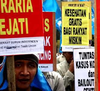 Demo Tuntut SBY-Boediono Mundur