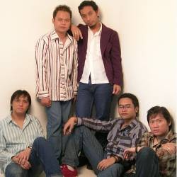 Jikustik Retak Sejak Pongki Ogah Diajak Manggung