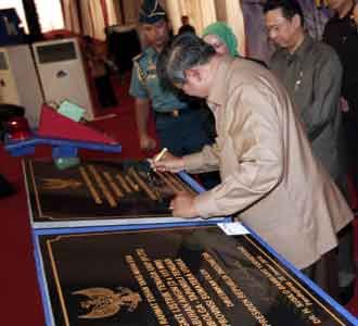 SBY Resmikan 2 PLTU Baru