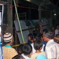 Tembok Ambrol, Satu Orang Tewas Tertimpa 