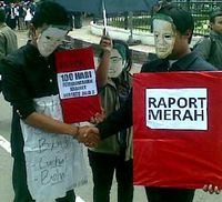 SBY-Boediono Terima Rapor Merah