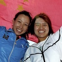 Semerbak Wangi Sang Bunga Emas