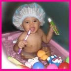 Adelline Chinda Kirana, 9 Bulan; Perempuan; f