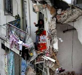 Gedung Berlantai 5 Ambruk