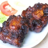 Slruup! Anget gurih Sup buntut goreng