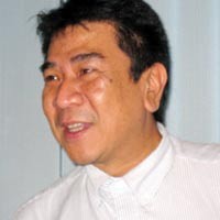 Setelah Ngotot Independen,  Edi Buru Tiket ke Demokrat