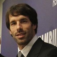 Mata pun Tertuju pada Ruudtje