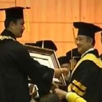 Habibie Minta Pemerintah Naikkan Anggaran Riset 