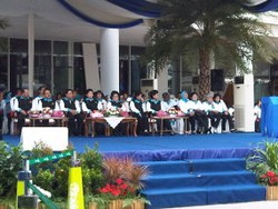 Ibu Ani Beri Kios Kuning untuk Eks Tahanan Narkoba