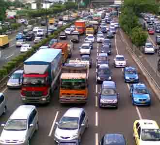 Tol Dalam Kota Arah Cawang Macet