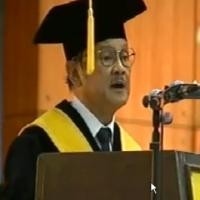 BJ Habibie, Kartu Mahasiswa Pertama, dan Gelar Dr HC