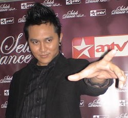 Demian Bongkar 66 Trik Sulap