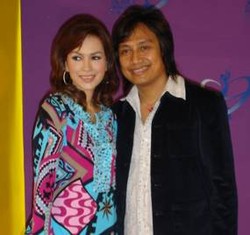 Bertengkar Dengan Istri, Katon Bagaskara Singkirkan BlackBerry