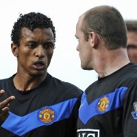 Tak Melulu Rooney dan Nani