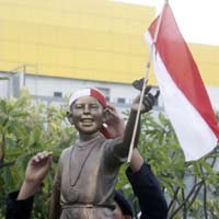 Istana Belum Bisa Pastikan Obama Kunjungi Patungnya di Menteng