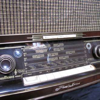 Komunitas Radio Antik Bandung