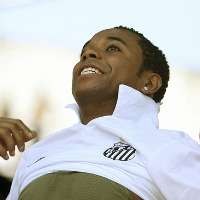 Robinho Ingin Terus di Santos 