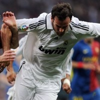 Metzelder Mudik di Akhir Musim