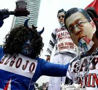 Algojo Tangkap Boediono di HI