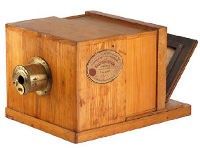 Kakek Buyut Kamera Dilelang Rp 2,6 Miliar