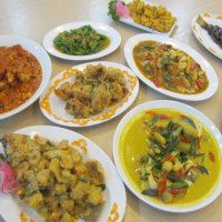 Yuk, Cicipi Aneka Live Seafood!