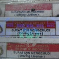 Punya SIM Kok Ugal-ugalan?