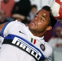 Cafu: Milan Memang Butuh Mancini