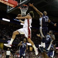 Melaju Kencang, Cavs Hajar Grizzlies