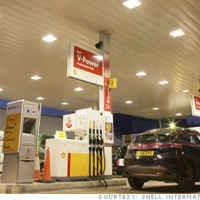 Laba Anjlok 75%, Shell Siap PHK 1.000 Karyawan