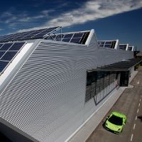 Lamborghini Kurangi Emisi Karbon Pabriknya