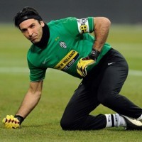 Buffon: Empat Besar? Itu Pasti