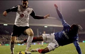 Benamkan Pompey, Fulham Dongkrak Posisi