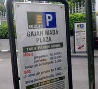 Tarif Parkir Gadjah Mada Plaza Turun