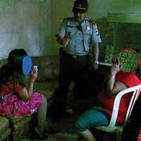 Marak Tindak Pidana, Polisi Sosialisasi di Lokalisasi Dolly dan Kremil