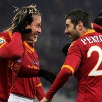 Menang 2-0, Roma Intip Final