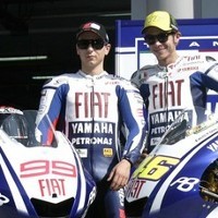 Persaingan Lorenzo-Rossi Semakin Runcing