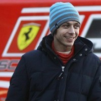 Rossi Bertahan di MotoGP, asal...