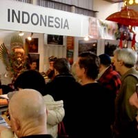 Wisata Alam Indonesia Laris di Holiday World 2010