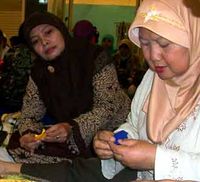 Pelatihan Origami untuk Ibu-ibu PAUD