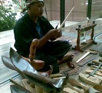 Pameran Keris dan Batik di Plasa Industri