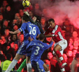 Chelsea Tinggalkan Arsenal