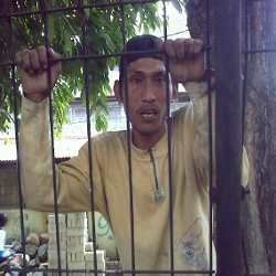 Teman Saleh: Kami Ingin Lihat Sidang Saleh, Tapi Apa Boleh?