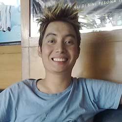 Imlek, Edric Chandra Siap Santap Babi Kecap