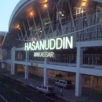 Sumbangan Wajib di Bandara Ujung Pandang