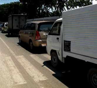 Macet Akibat Pengerjaan Flyover
